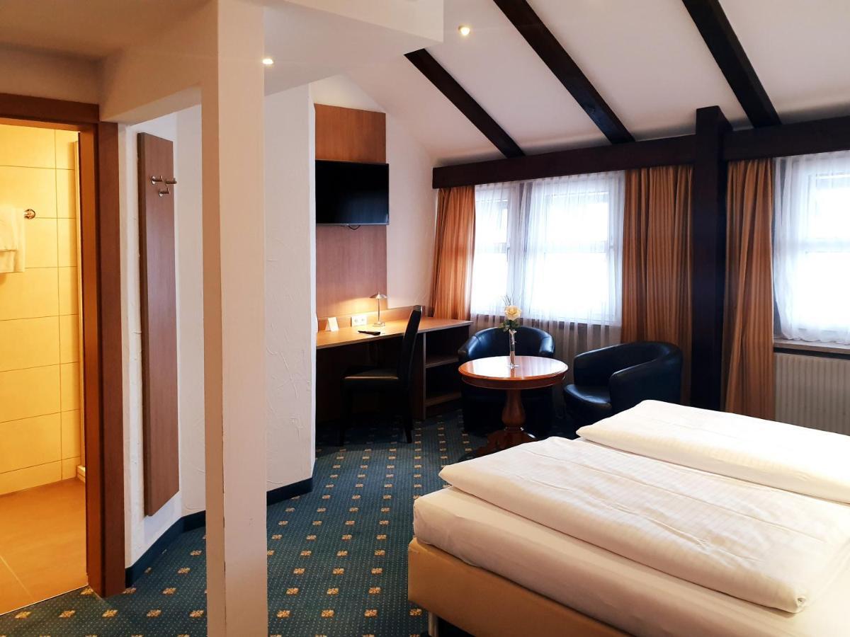 Double Room,1378829360:JPEG